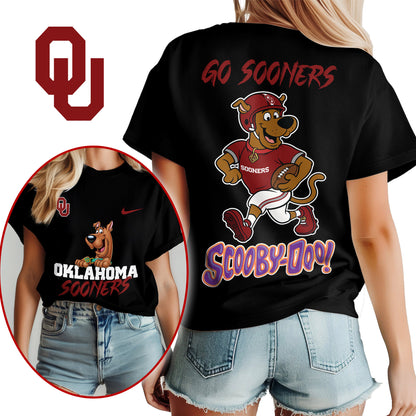 Oklahoma Sooners | Premium NFL Scooby-Doo Fan Women's T-Shirt NY | MO57